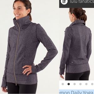 Lululemon Daily Yoga Jacket - Black Swan Sz 4